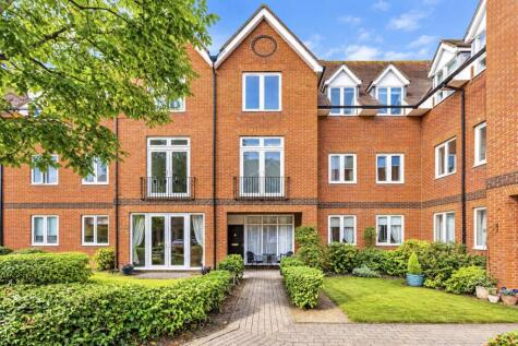 Bluecoat Court, Hertford