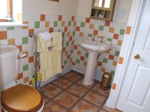 Photo 8