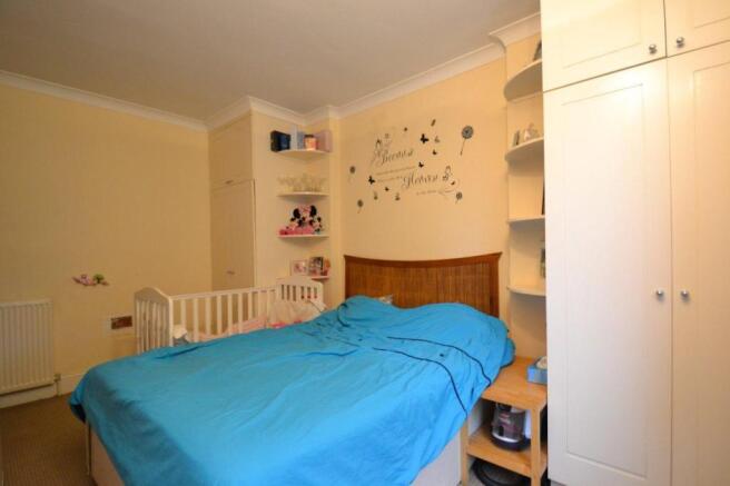 Bedroom 1.jpg