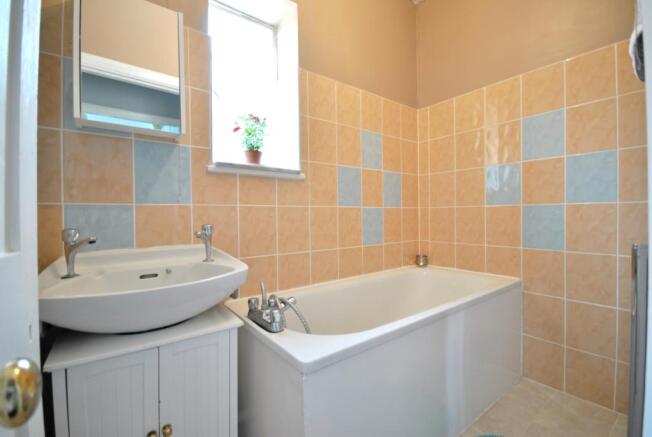 Upstairs Bathroom