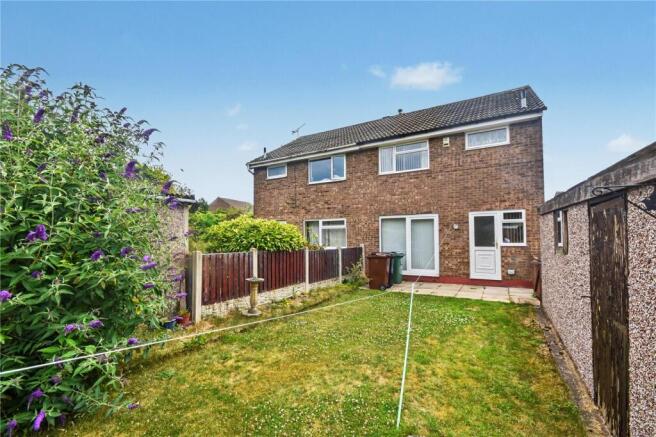 3 bed Semi-Detached for sale Image 10