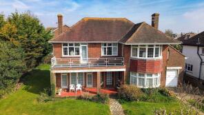 Marine House, Wessex Avenue, Aldwick PO21 2QW