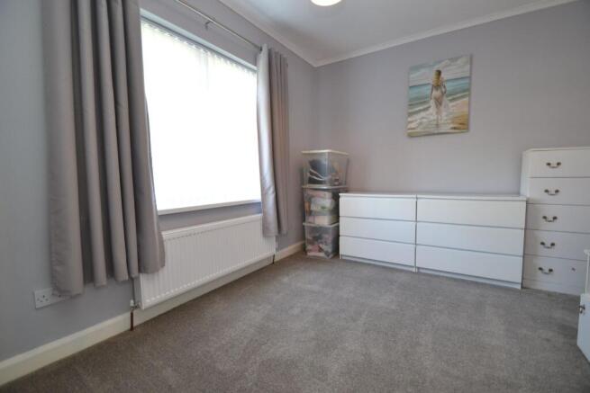 Briarfield Close, Idle, photo 5