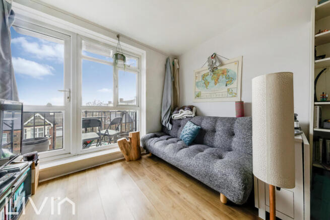 COULTHURST COURT, 8-19