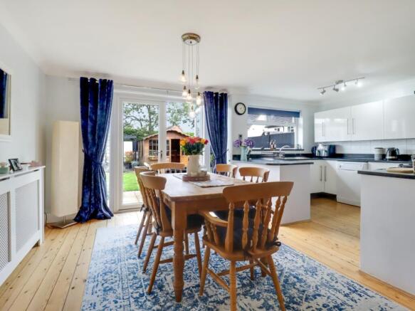 Kitchen_Diner-I