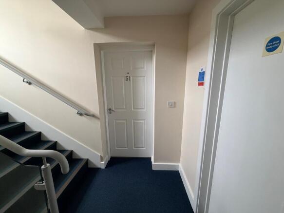 2 bed Flat for sale Image 10