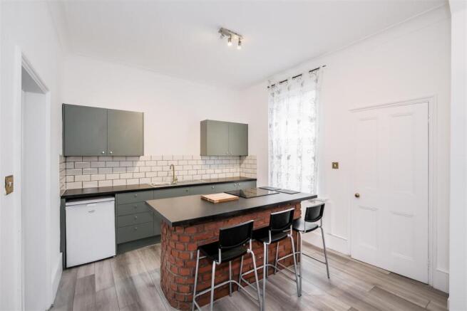 110 Forest Road-13.jpg