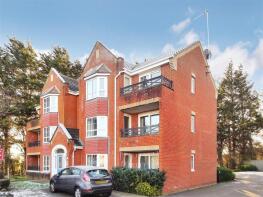 54, Abbots Way, Kettering NN15 6FW