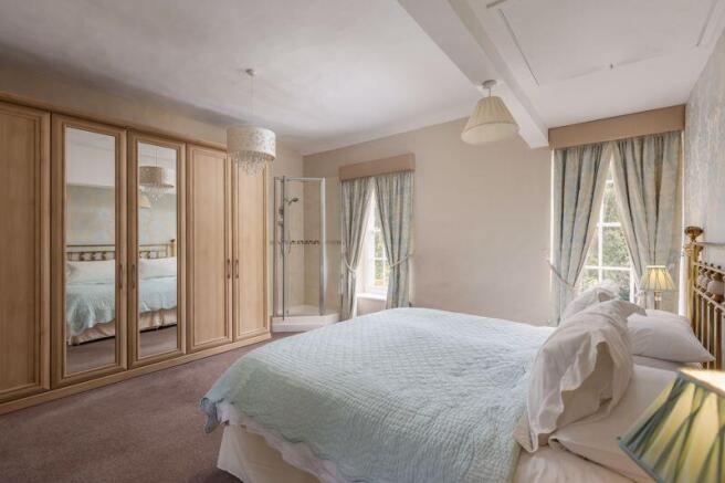 3 bed Detached for sale Image 10