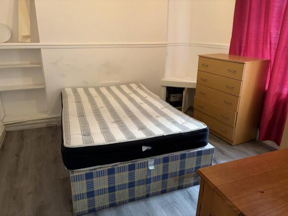 13 Cliff Terrace, Treforest, Pontypridd, Rhondda Cynon Taff CF37 1RF photo 4