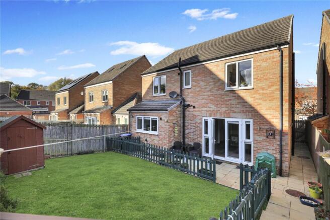 4 bed Detached for sale Image 4