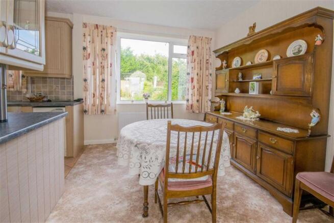 KITCHEN/DINER