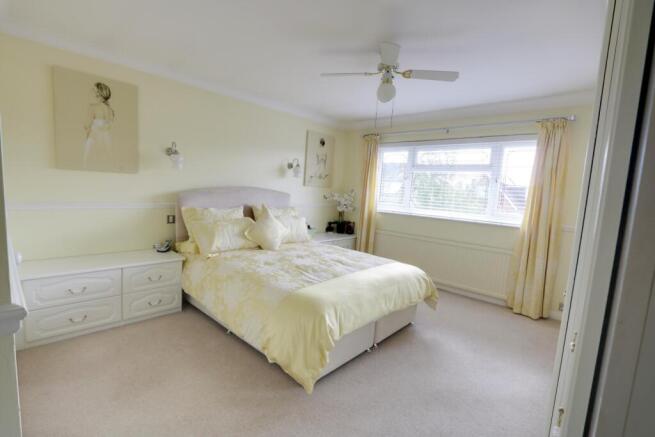Bed 1 2