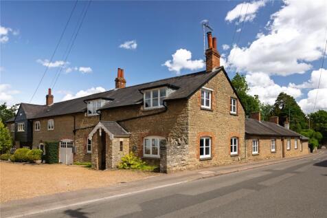 High Street, Sharnbrook, Bedford, Bedfordshire, MK44