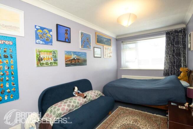 House in Hoddesdon, High Leigh Garden Village - More