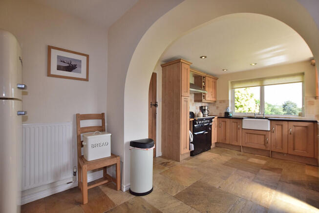 3 bed Detached Bungalow for sale Image 7