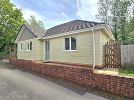 Holmsleigh, Trewyn Road, Holsworthy EX22 6HX