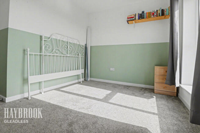 4 bed Semi-Detached for sale Image 12