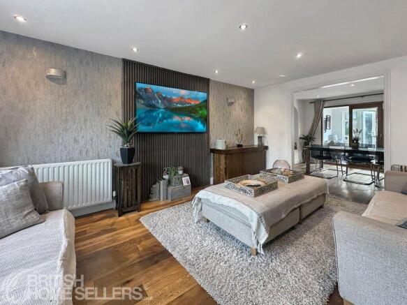 3 bed Detached for sale Image 10