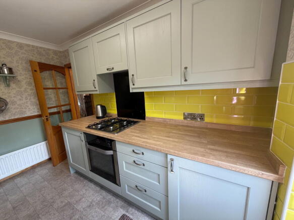 3 bed Terraced for sale Image 5