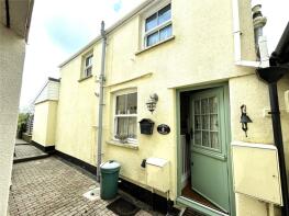 74c, East Street, Ilminster TA19 0AW