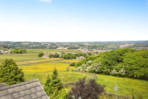 83, Back Lane, Clayton Heights, Bradford BD13 1HB