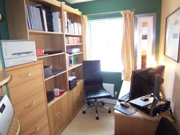 Photo 10