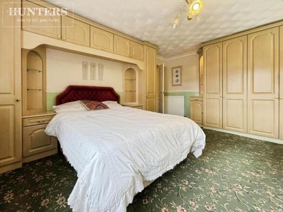 3 bed Detached Bungalow for sale Image 11