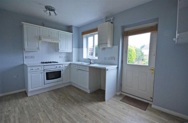 Kitchen / Dining Roo