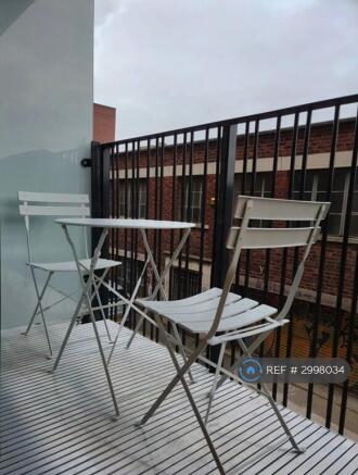 1 bed Flat to rent Image 8