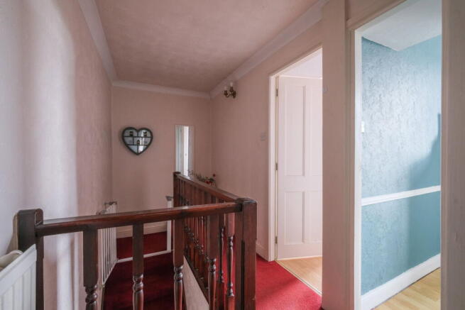 2 bed Terraced for sale Image 9