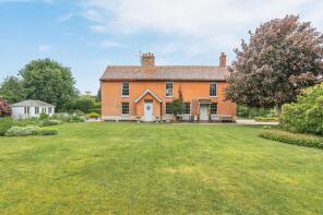 Wood Farm, Mile Road, Reymerston, Norwich NR9 4QZ