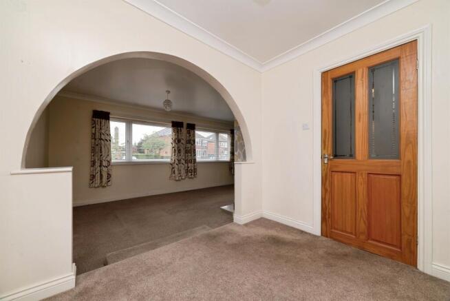 3 bed Detached Bungalow for sale Image 6