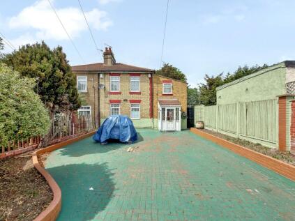 Idmiston Road, London, E15