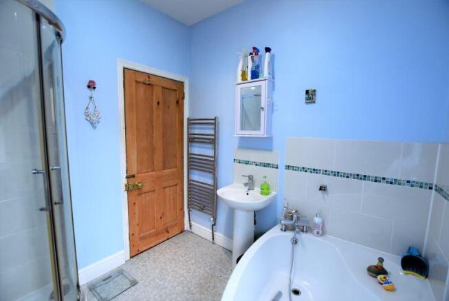 Photo 11