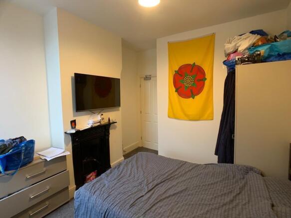 1 bed Terraced to rent Image 4