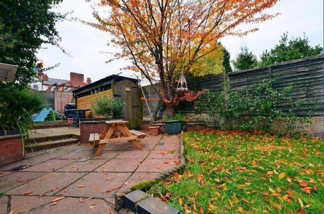 REAR GARDEN B