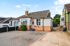 39, Alandale Road, Lancing BN15 0JU