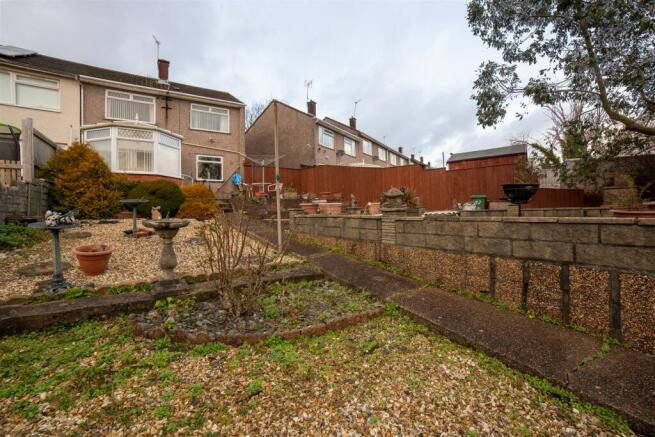 22 Keats Close-20.jpg