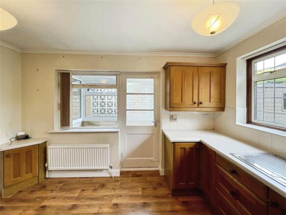 2 bed Bungalow for sale Image 7