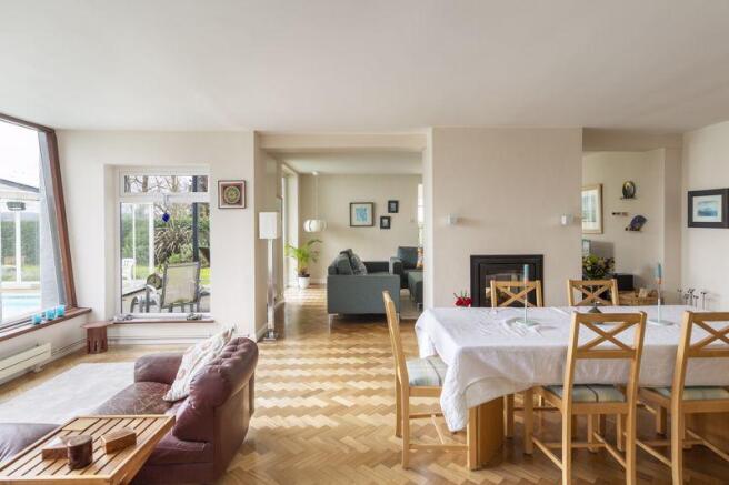 Open Plan Down...