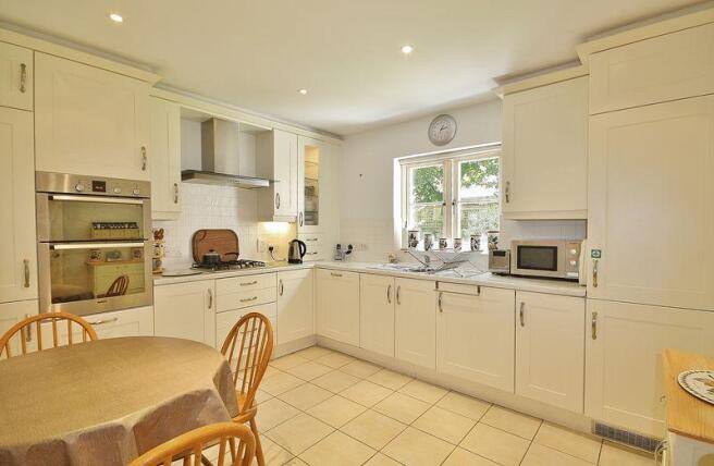 Kitchen/Breakf...