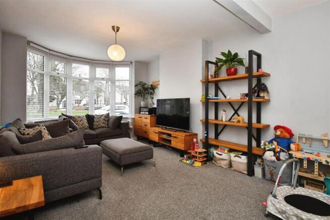 8ff9102b-U 20 2811 29.JPG