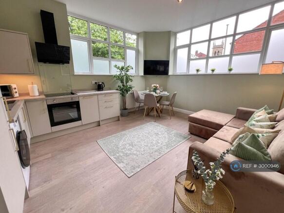 1 bed Flat to rent Image 4