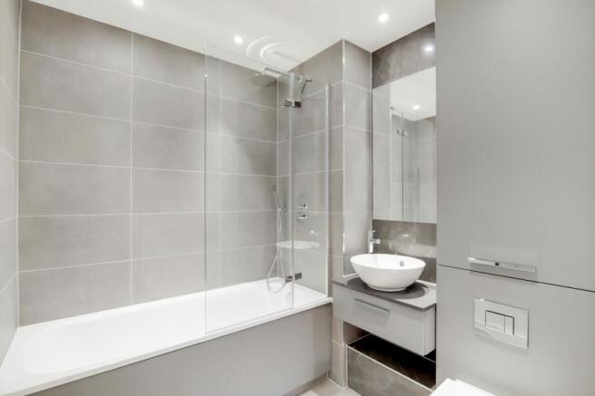 2_Bathroom-1