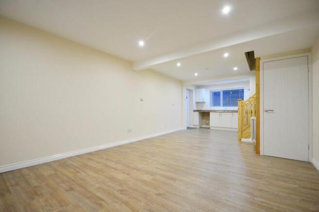 2 bed Cottage to rent Image 4
