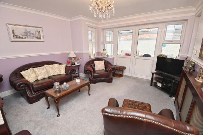 2 bed Detached Bungalow for sale Image 5