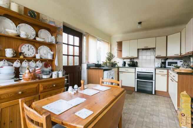 Dining kitchen