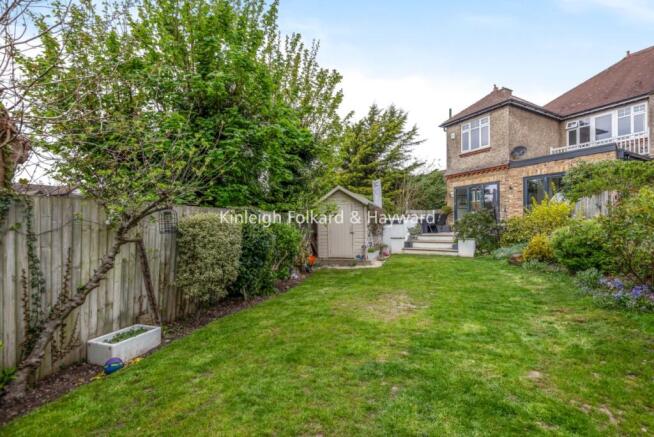 f95aa7cc-fda0-476...