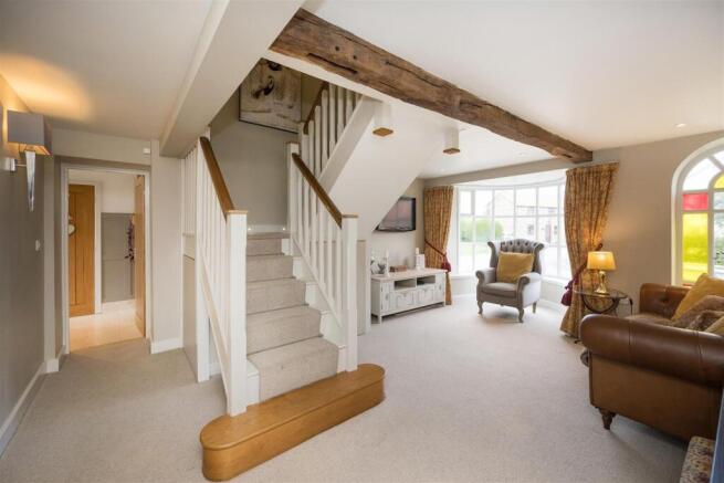 4 bed House for sale Image 5